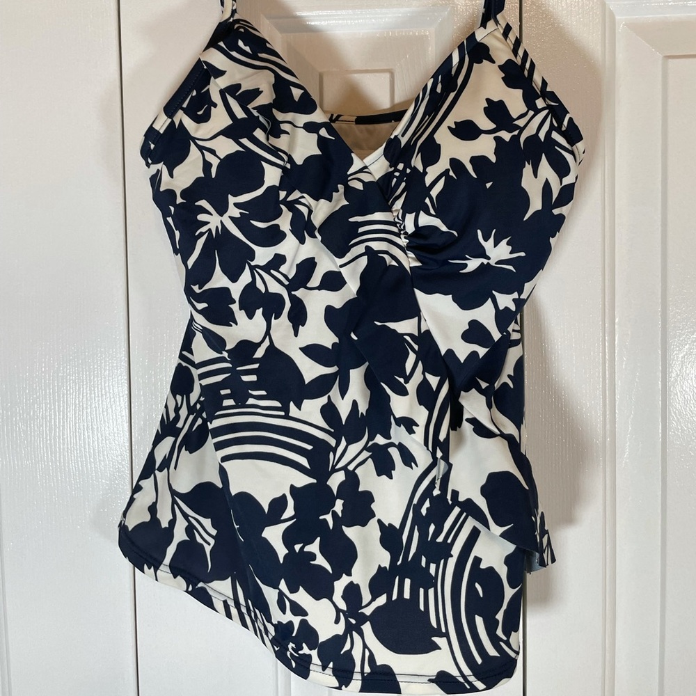 Caribbean Joe Swim Suit Top size 10 - Picture 2 of 5